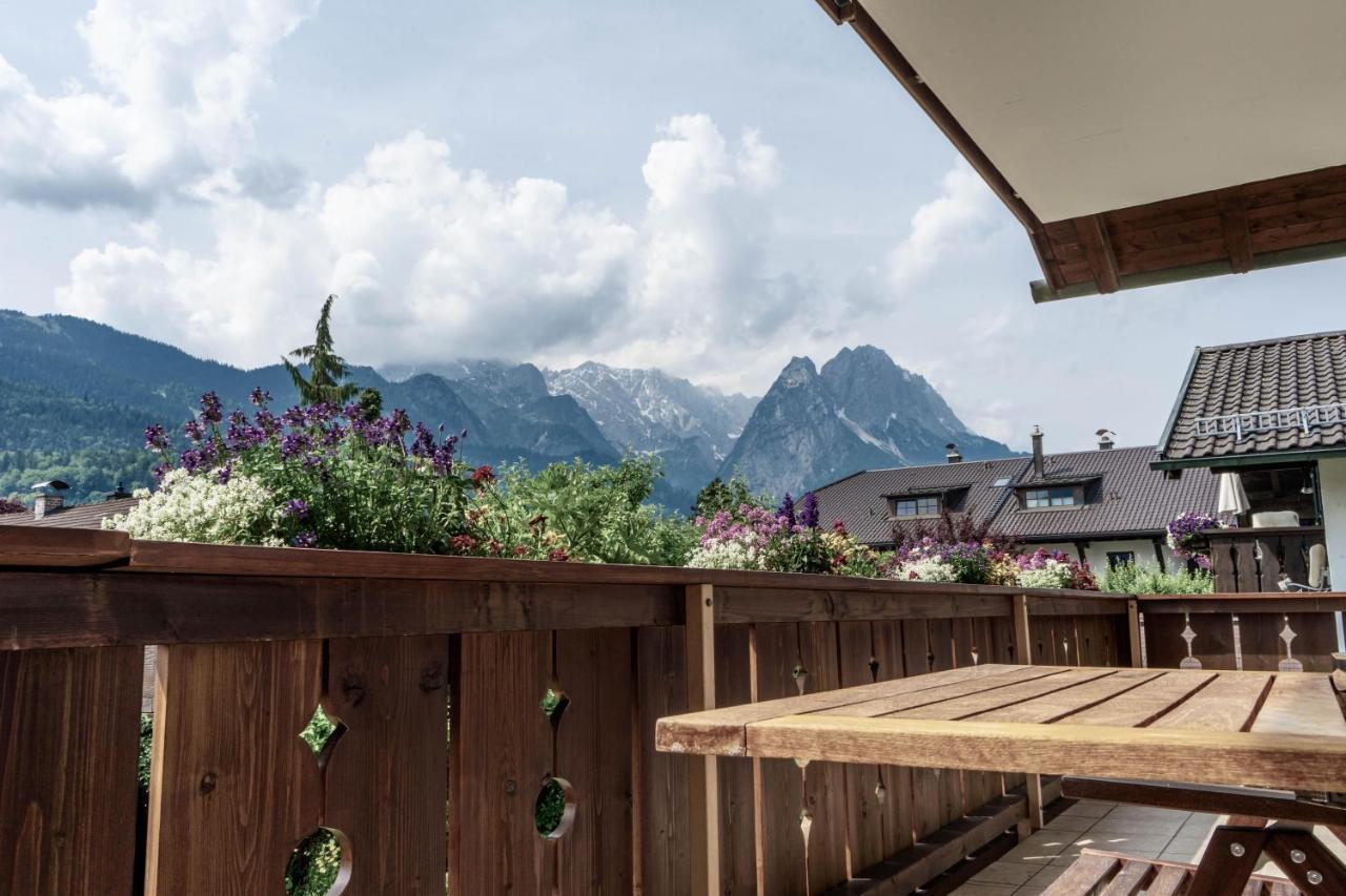 Gaestehaus Quirin Garmisch-Partenkirchen Eksteriør billede