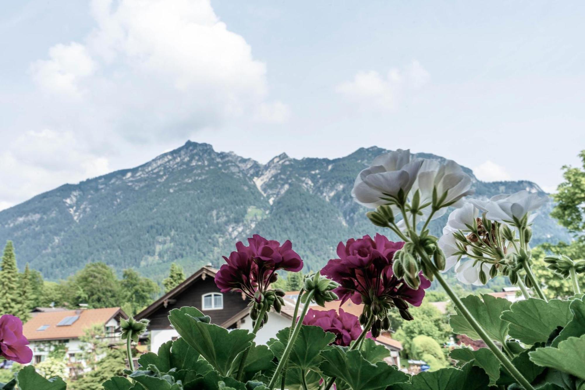 Gaestehaus Quirin Garmisch-Partenkirchen Eksteriør billede