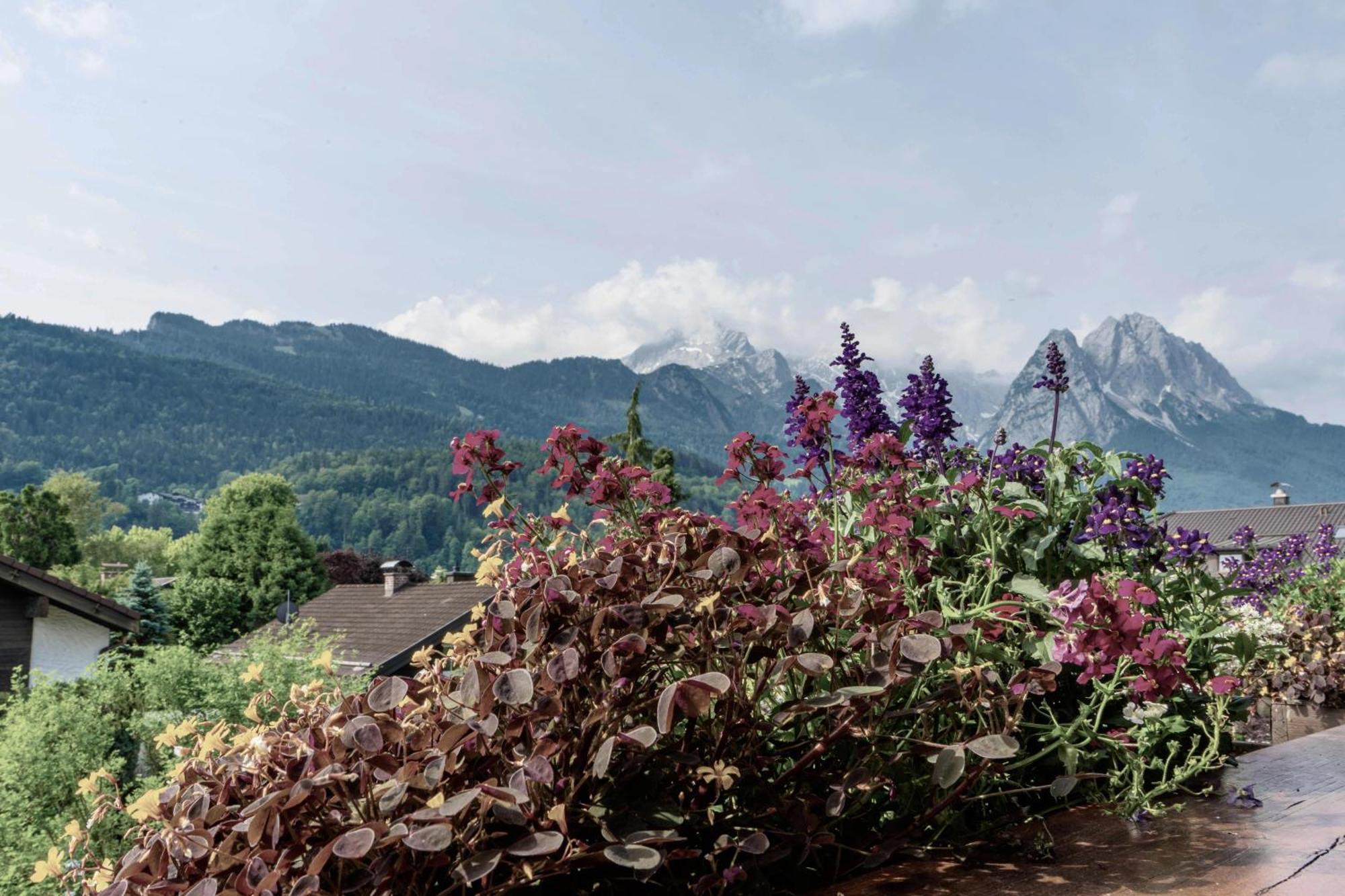 Gaestehaus Quirin Garmisch-Partenkirchen Eksteriør billede